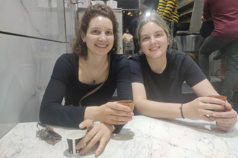 Delhi: Tour gastronômico pela Velha Deli com mercado de especiarias, templo e mesquita