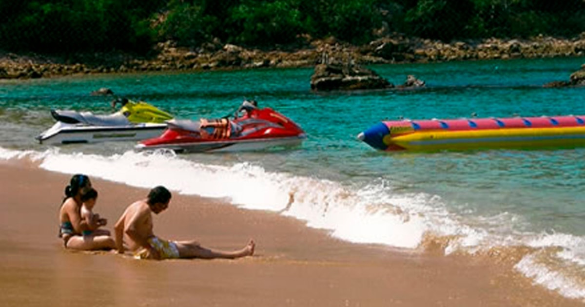 Zihuatanejo Snorkeling Trip to Ixtapa Island with Lunch GetYourGuide