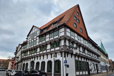 Braunschweig: Patricians, executioners, and butchers. Patricians, executioners, and bone cutters. Up to 6 adults, kids included.