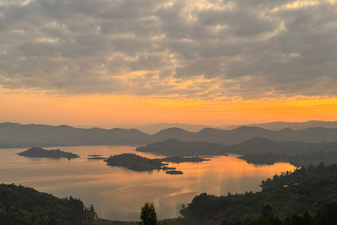 Kigali: Lagos Gemelos - Paseo en canoa, cultura y vistas panorámicasKigali: Lagos Gemelos: paseo en canoa, cultura y vistas panorámicas