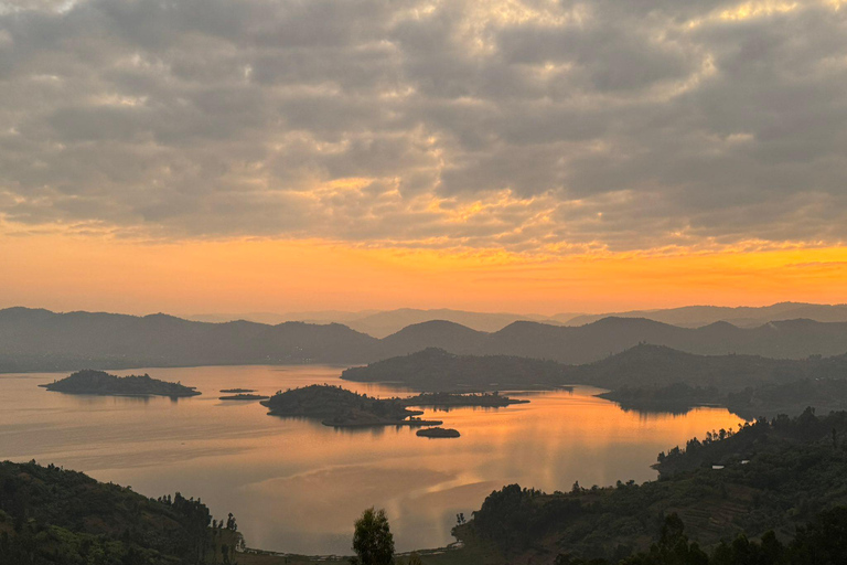 Kigali: Lagos Gemelos - Paseo en canoa, cultura y vistas panorámicasKigali: Lagos Gemelos: paseo en canoa, cultura y vistas panorámicas