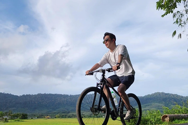 Langkawi : Countryside Cycling Tour