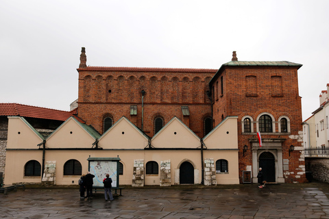 Krakow: Schindler’s Story Guided Tour Kazimierz & Ghetto Spanish Tour