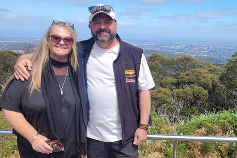Adelaide: Mezza giornata di visite alla città, al monte Lofty e a HahndorfAdelaide: tour di mezza giornata tra le attrazioni della città, il monte Lofty e Hahndorf