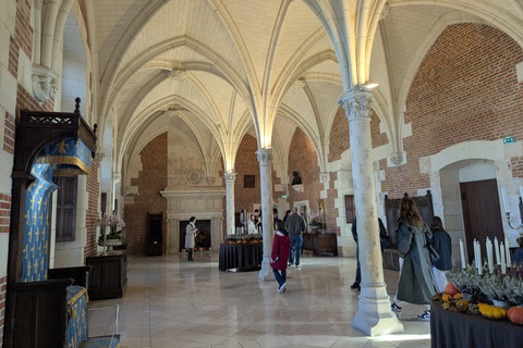 جولة إرشادية في قلعة أمبواز الملكيةجولة إرشادية في قلعة أمبواز الملكية باللغة الإنجليزية