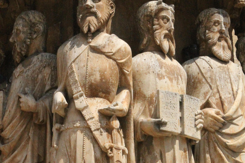 Tarragona: Walking Tour with Roman History, Secrets, and Local Life