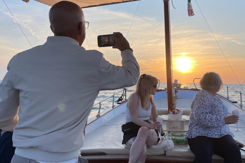 Sorrento Sunset Cruise with Aperitif on Board