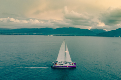 Gili Sailing Experience: Half-Day Sail & Sunset Cruise Gili Sailing Escapade