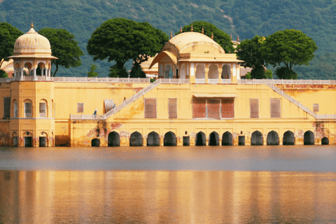 Jaipur: Prywatna całodniowa wycieczka po mieścieJaipur: Prywatna całodniowa wycieczka po mieście z wejściem