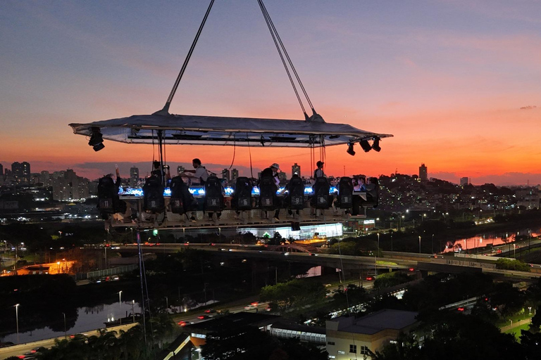 São Paulo: Dinner in the Sky Gastronomical Experience São Paulo: Dinner in the Sky Gastronomic Experience