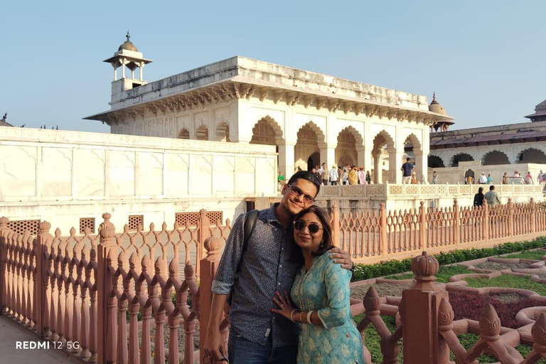 Private 6-Day Golden Triangle & Udaipur Luxury Tour Car + Guide + Monuments Tickets + 3 Star Accommodation