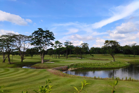 Jakarta: Suvarna Golf Experience w/ Caddies & Hotel Transfer Golf Experience with Meeting Point & Golf Club