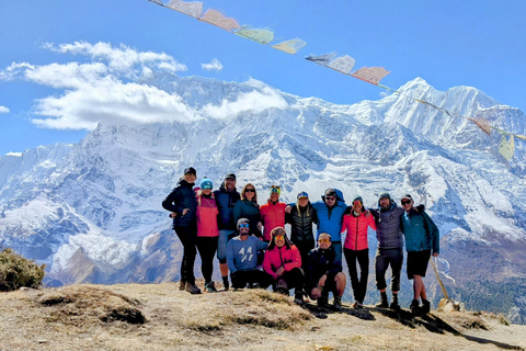 Kathmandu: 9-daagse Epische Annapurna Circuit Trek via Thorong LaVolledig pakket: Inclusief maaltijden, accommodatie en vergunningen