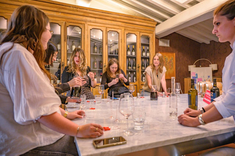 Experiência vinícola exclusiva em Florença: Cria o teu próprio vinho!