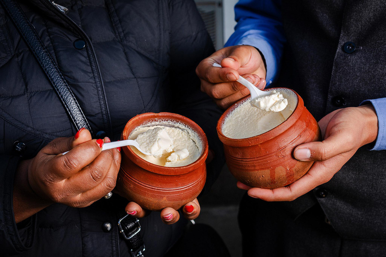 Kathmandu: Everest Eats Food Tour with 15+ Tastings