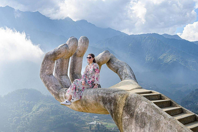 Hanoi: Sapa Trek, Villages & Fansipan Peak (3D2N) Private Tour| Private Transfer, Private Guide, Flexible Time