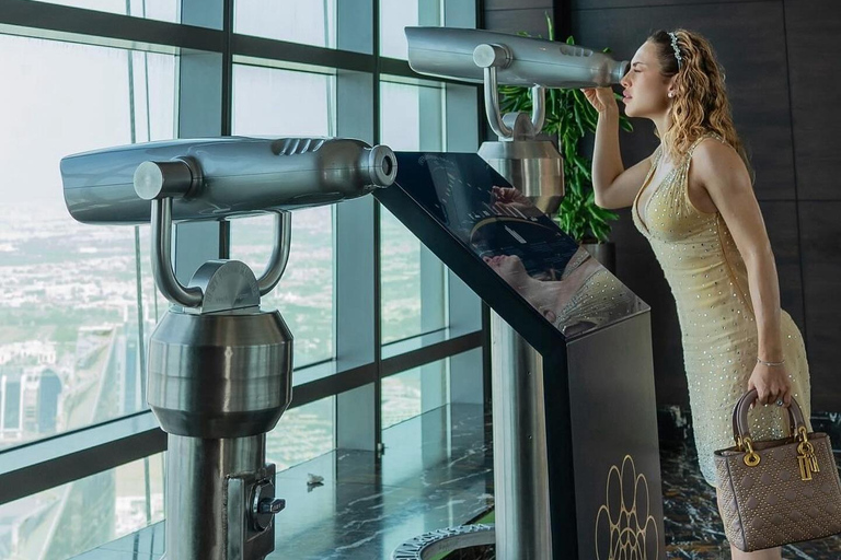 Abu Dhabi Elite Day-trip: Sheikh Zayed Mosque & Royal Palace Small Group Mercedes Sprinter in German