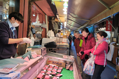 Tokio: piesza wycieczka z przewodnikiem po targu Tsukiji ze śniadaniem