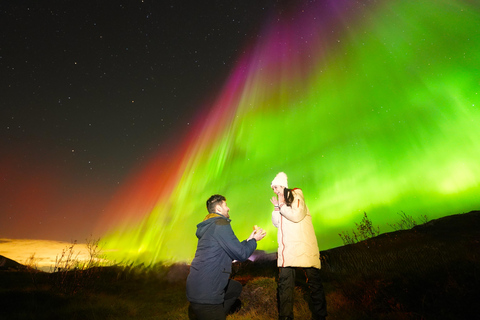 Tromsø: Northern Lights Tour with Free Professional Portrait