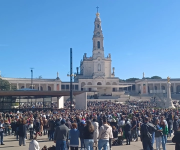 Mezza giornata in piccolo gruppo a Fátima e alla città dei Pastorelli