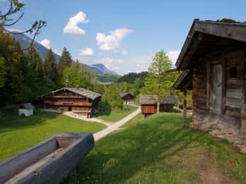 Kramsach: Museum Tiroler Bauernhöfe - Tirols größtes Freilichtmuseum