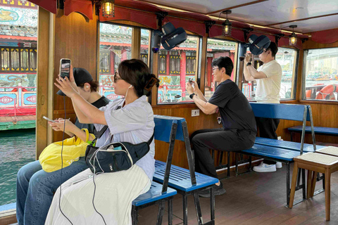 Hong Kong: Sampan Tour, Lamma Island, and Seafood Lunch