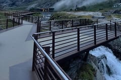 Åndalsnes: Eine Reise über die Trollstraße und zur Trollwand