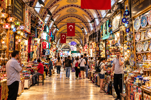 Istanbul: 5-in-1 Hagia Sophia Topkapi Cistern & Grand Bazaar Small Group Tour English