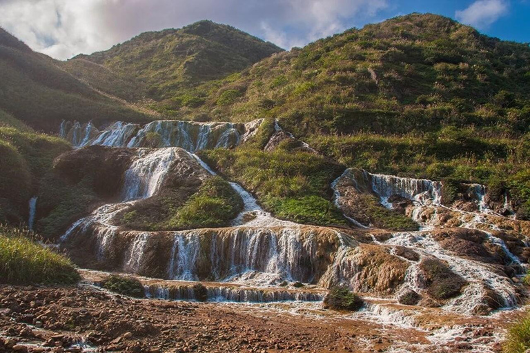 Jiufen and Pingxi Day Tour
