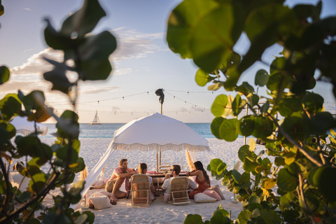 Aruba Eagle Beach: Romantyczny piknik o zachodzie słońca w luksusowej kabinie