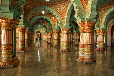 Entdecke Mysore: Prunkvolle Paläste und pulsierende Märkte