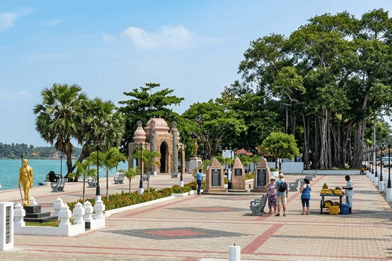 Day Tour: Trincomalee to Arugam Bay