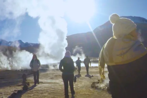 Gêiseres do Tatio: Nascer do sol e café da manhã no Atacama