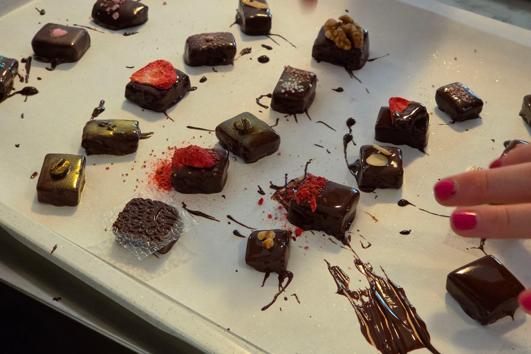 Munich: Exclusive Chocolate Workshop at Chocolate Studio FERI