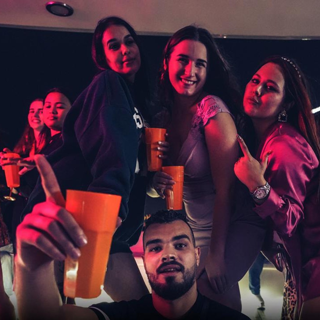 Colagem de mídia
