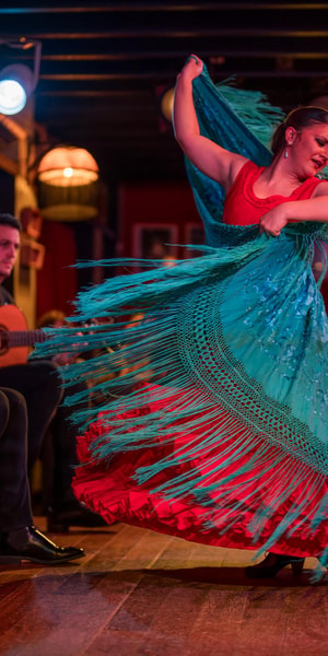 Granada: Flamenco Show In Albaycin - Jardines De Zoraya | GetYourGuide