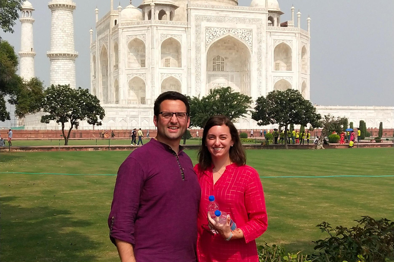 Taj Mahal Tour With Lunch at 5 Star Hotel