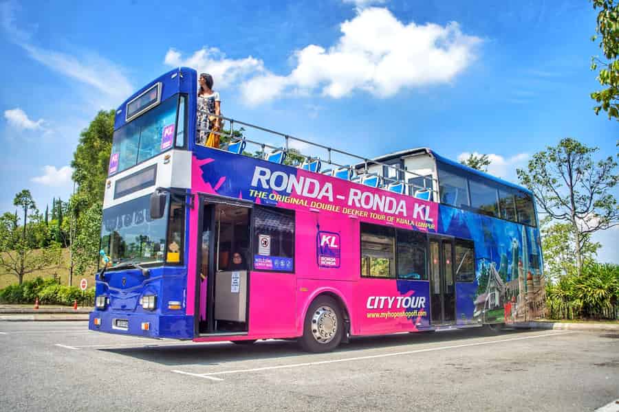Kuala Lumpur: Hop-On/Hop-Off Sightseeing Bus Pass. Foto: GetYourGuide