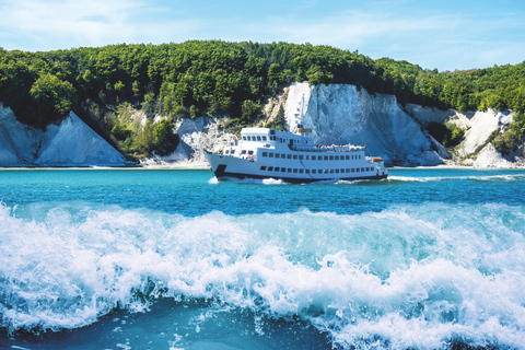 Rügen: Boat Trip to Kreideküste and Königsstuhl Rügen: Bootsausflug zur Kreideküste und Königsstuhl