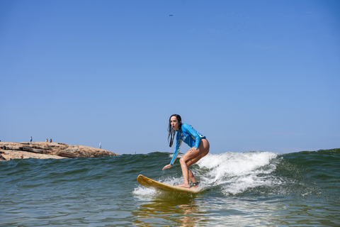 Rio de Janeiro: Surf school with all materials included Surf lessons: Ipanema and Copacabana rivers