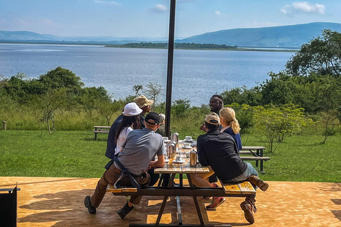 Kigali: Excursión de lujo de un día al Parque Nacional de Akagera con paseo en barco