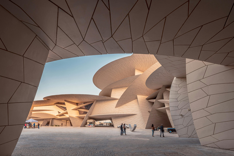 Doha: Guided City Tour with Airport & Hotel Pickup/Drop-off Private Tour