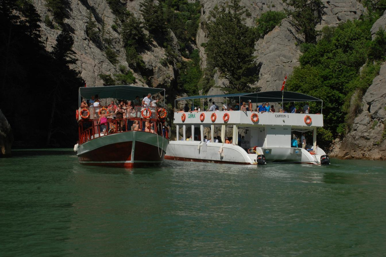 Alanya: Green Canyon Serenity Cruise with Lunch & Pickup