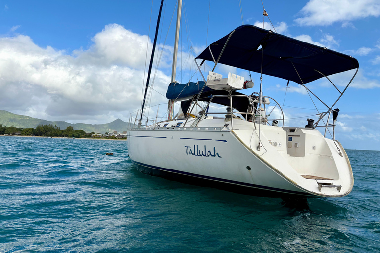 Mauritius: 3-Day Private Sailing Cruise - West Coast Maurice