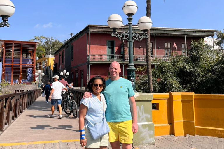 Lima: Private Tour of Barranco, La Herradura, and the Pachacámac Sanctuary