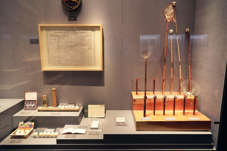 Shanghai: Table Tennis Museum Tour with Practice Session