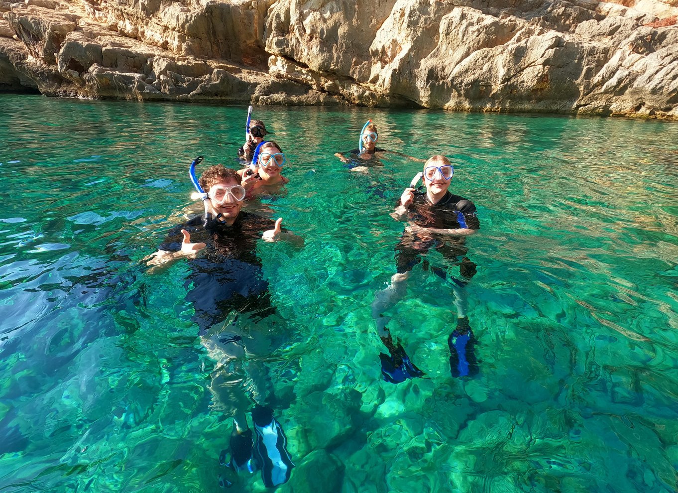 Chania: Bådtur med guidet tur med snorkling
