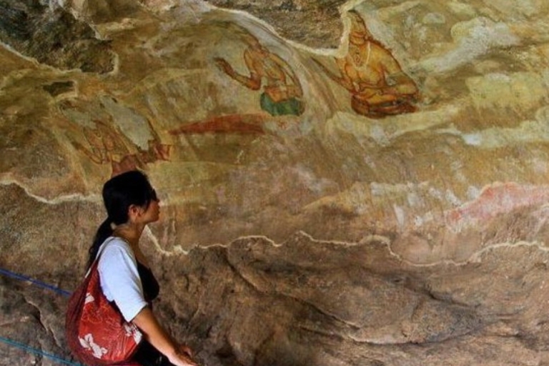 "Sigiriya Marvels : L'aventure de la forteresse rocheuse"