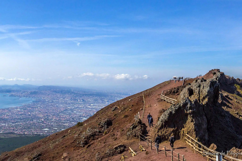 Vesuvius &amp; Pompeii Tour: Step into Ancient History &amp; Nature