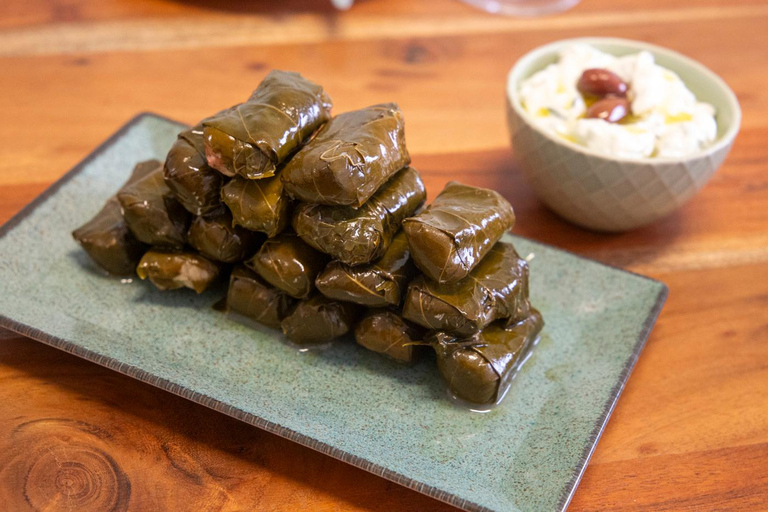 Athens: Small Group Food Tour with Private Lunch